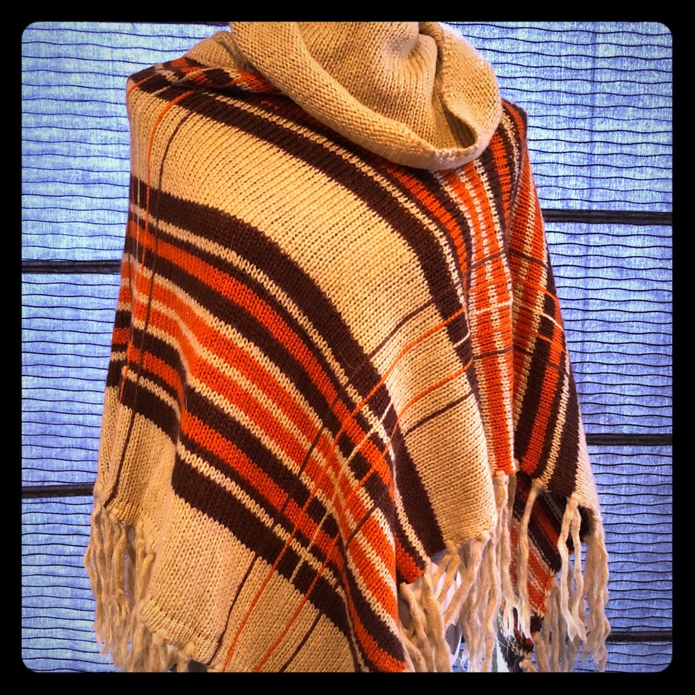 Knit poncho❄️❄️❄️